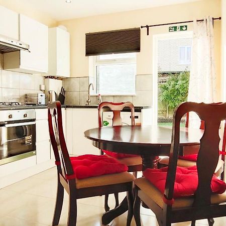 Apple Garden A-2 Apartment London Bagian luar foto