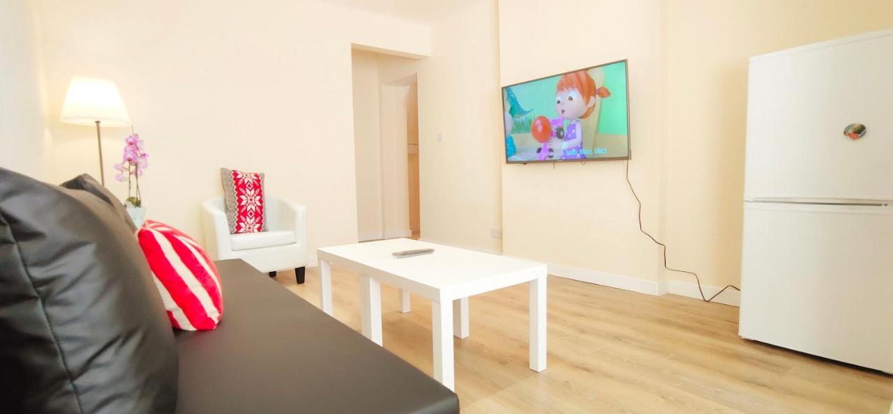 Apple Garden A-2 Apartment London Bagian luar foto